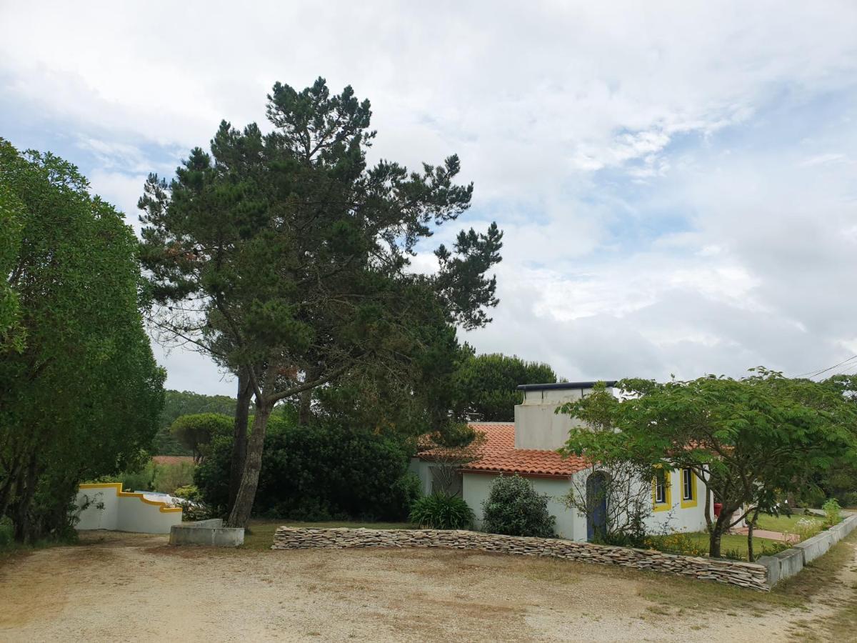 Sondela Self Catering Villa São Martinho do Porto Exteriör bild
